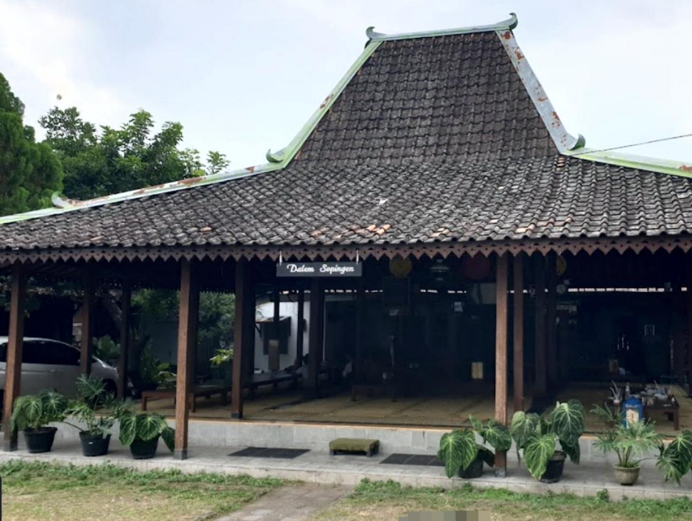Ndalem Sopingen Warung Jawi