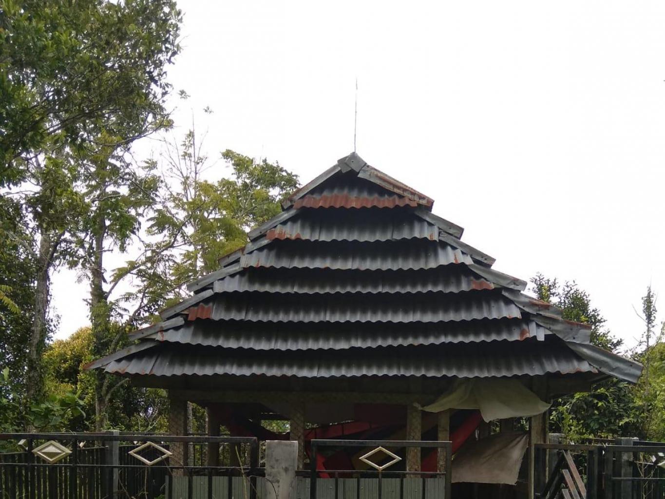 Kuburan Leluhur/ nenek Moyang 