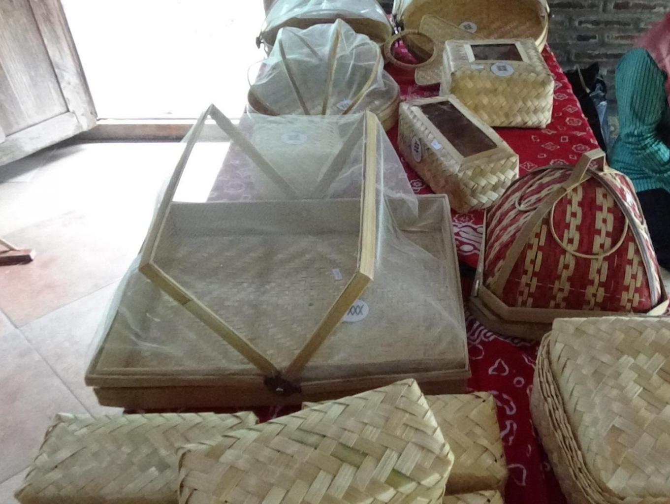 Aneka Krya Anyaman Bambu