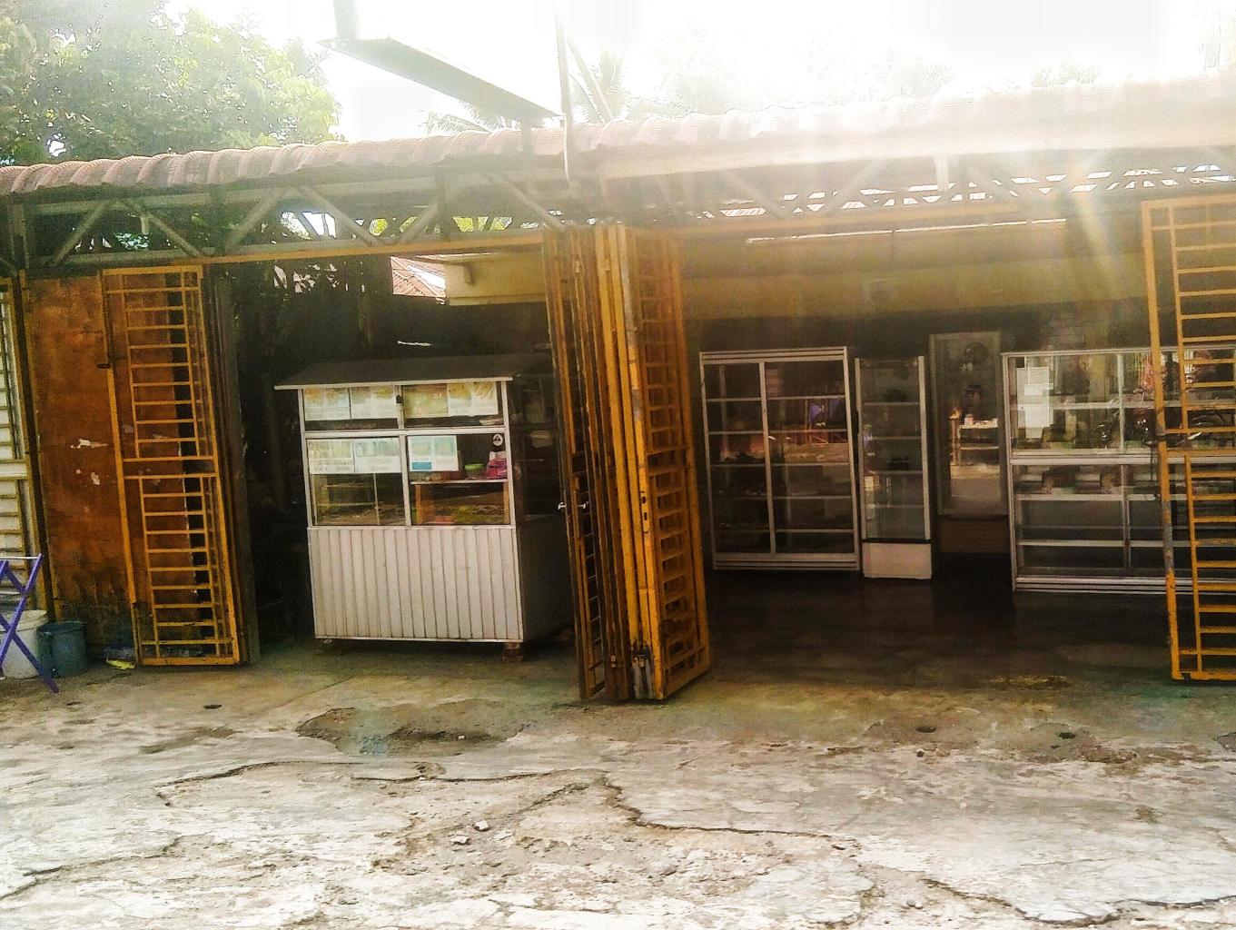 Toko Roti Bakery 