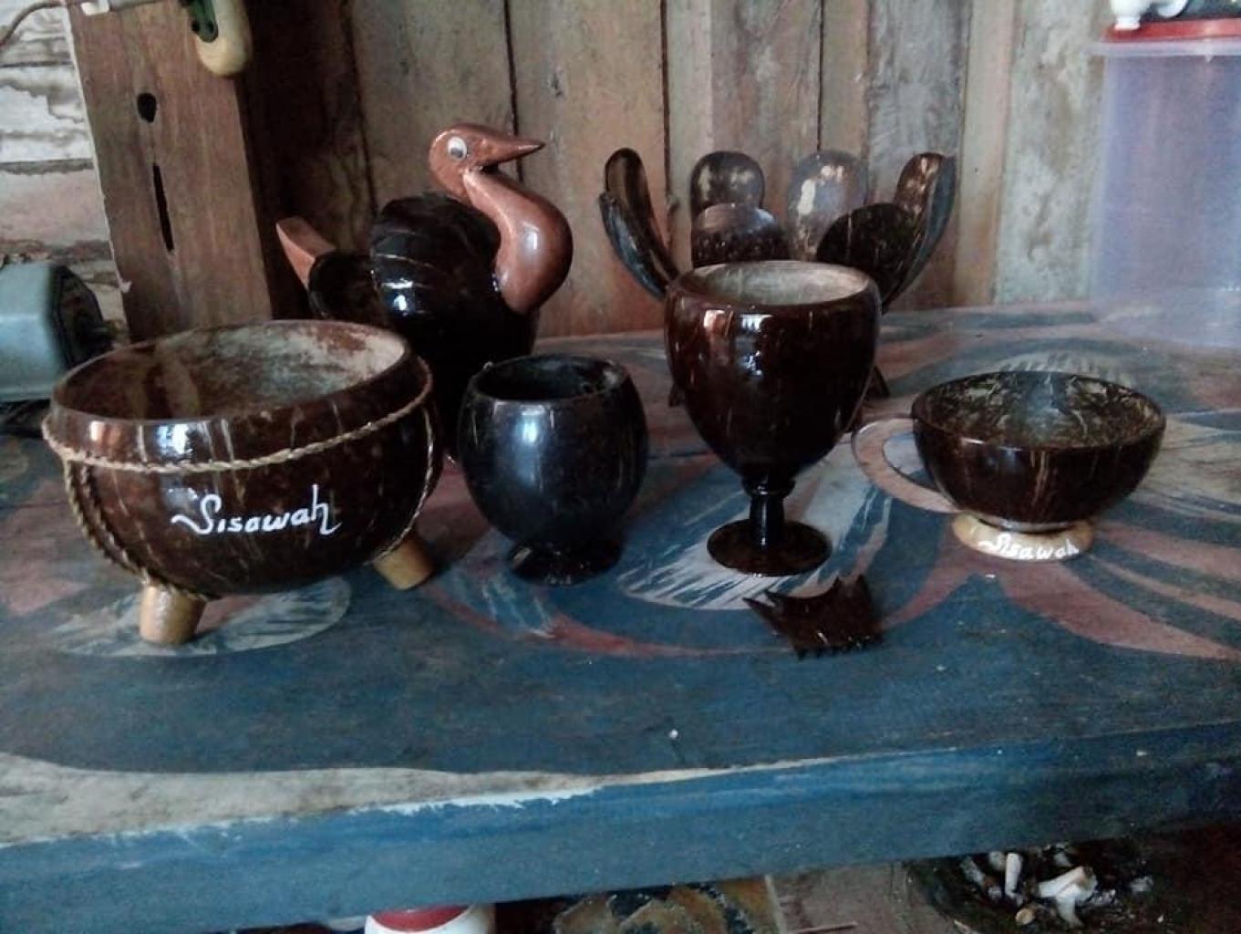 Suvenir Batok Kelapa