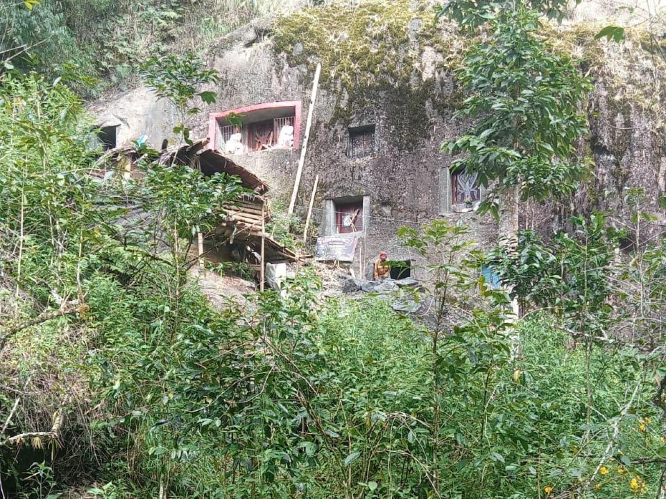 Kuburan Batu To'kua