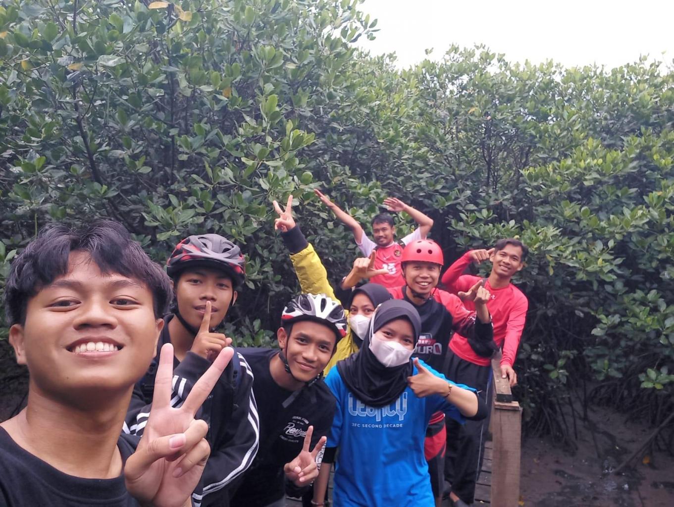 Gowes Tour Package