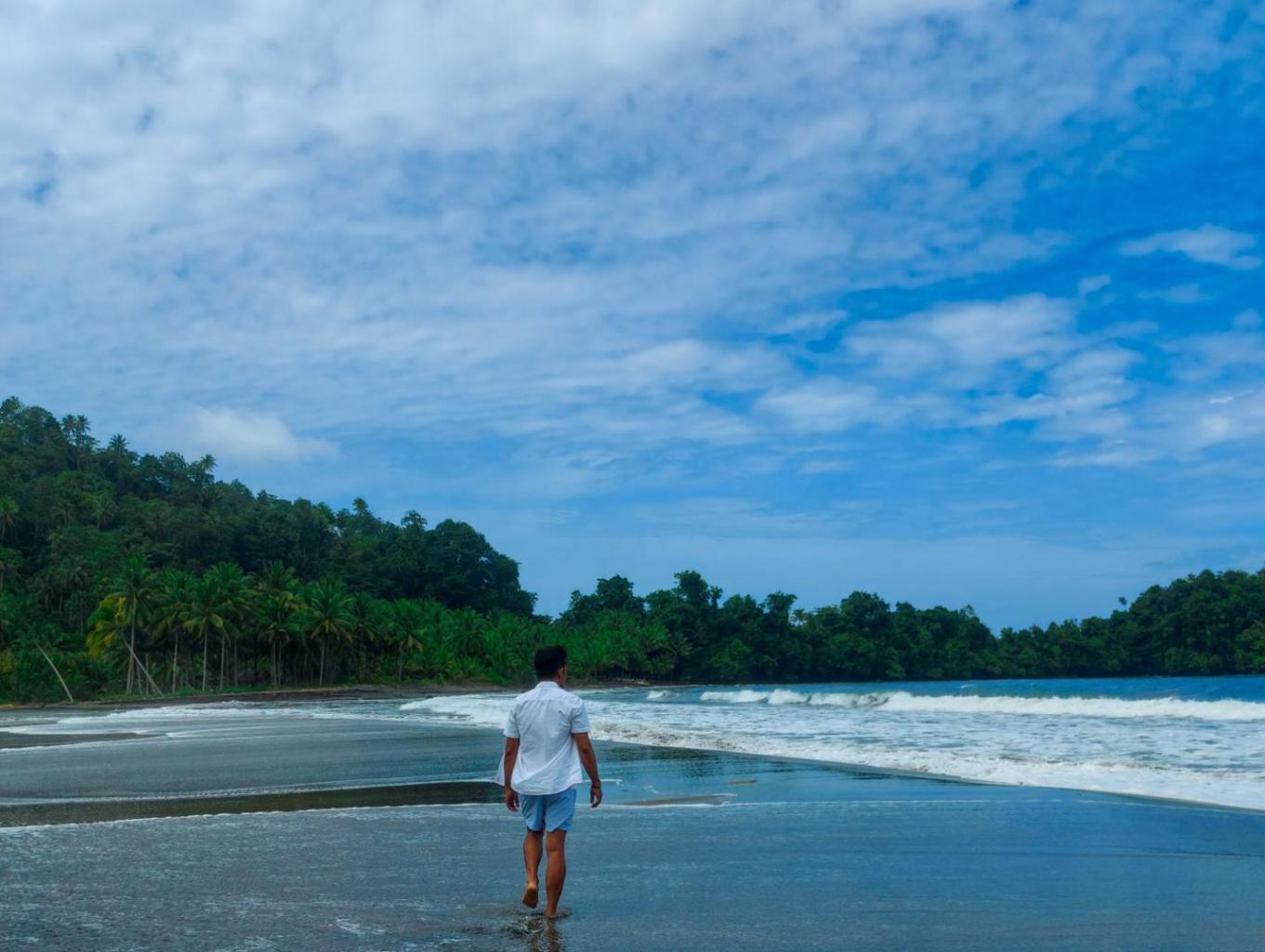 Pantai Dungule