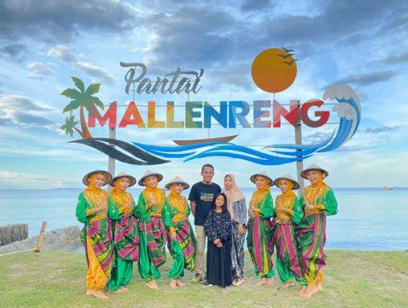 kegiatan Petas seni di wisata Pantai Mallenreng