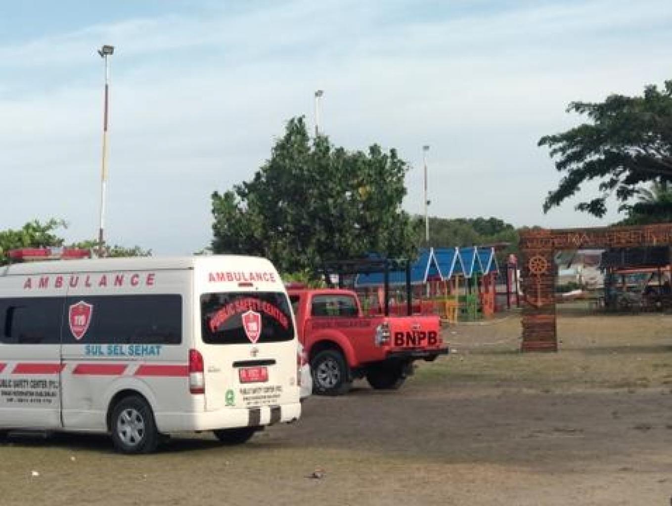 Pelatihan Pengelola terhadap Keselamatan Pengunjung Pantai Mallenreng