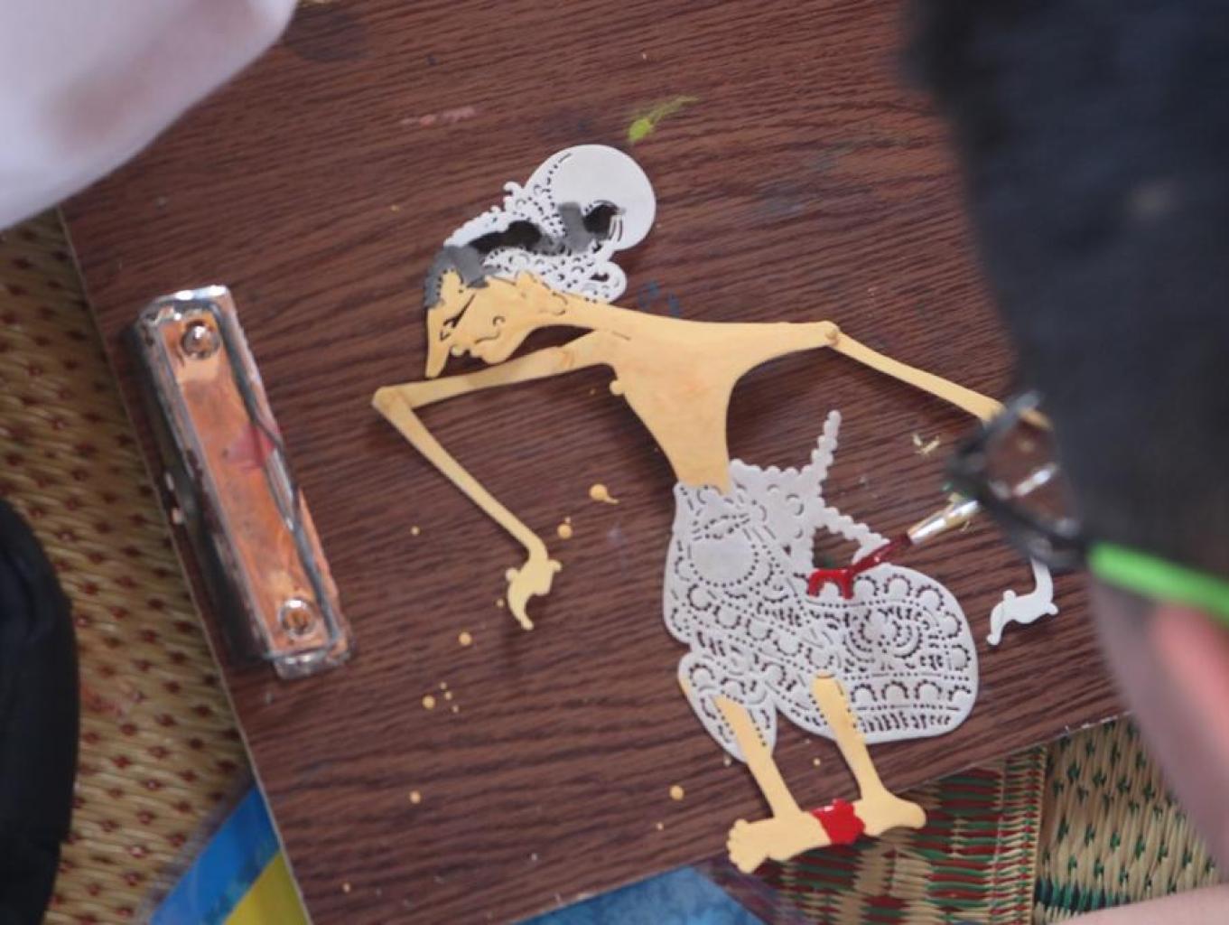 Mewarnai Wayang