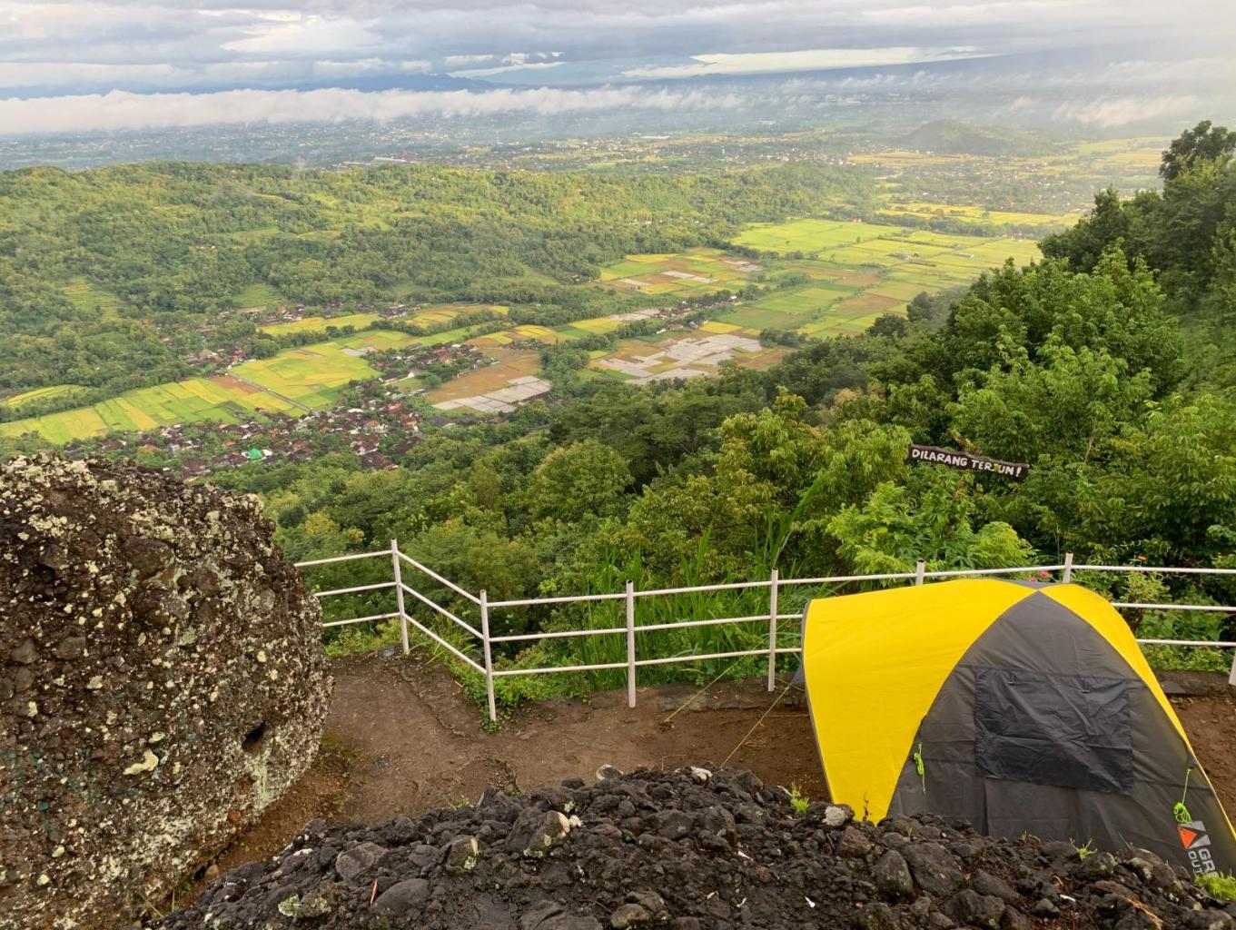Paket Camping Ground Watu Amben