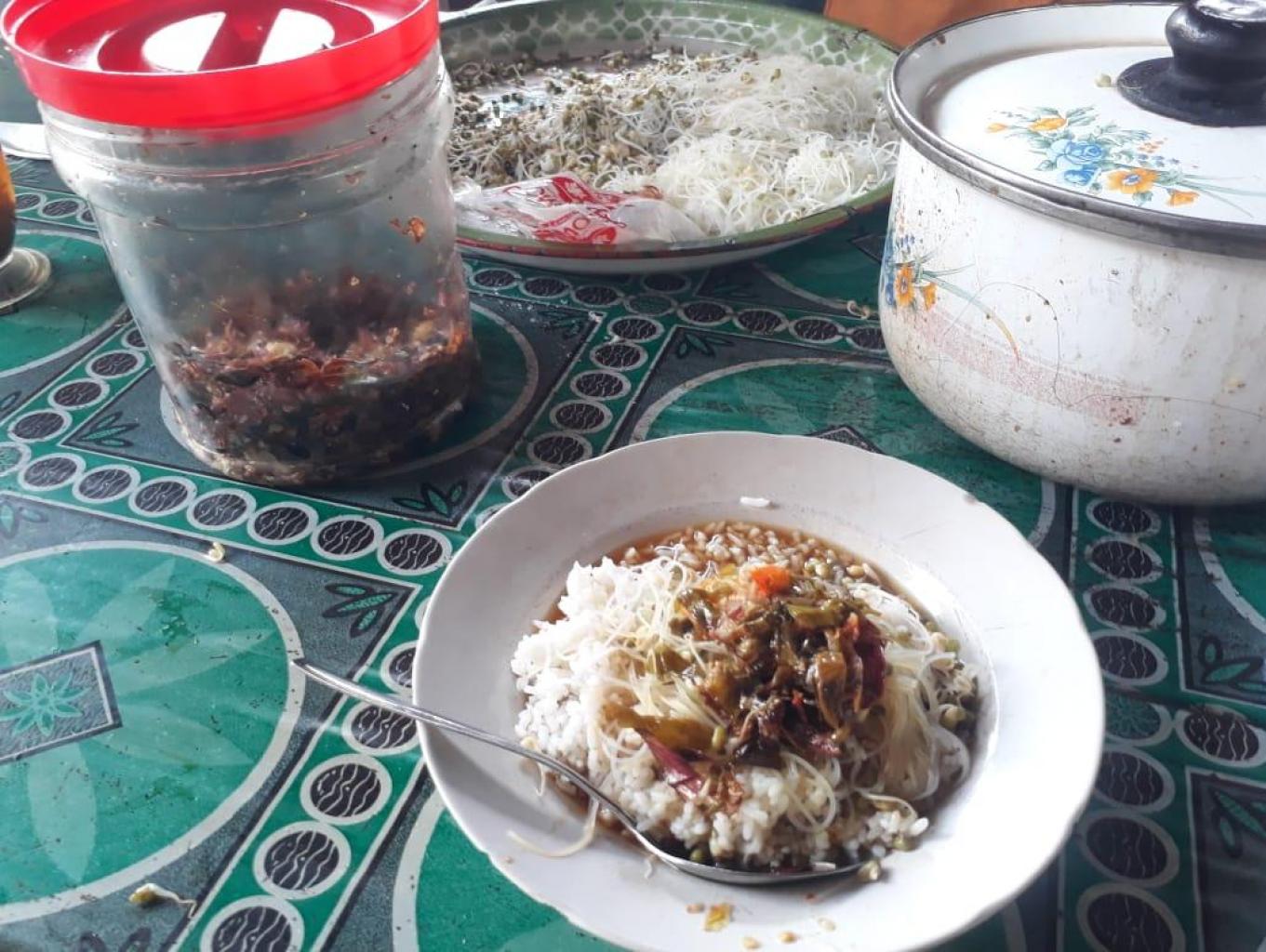 Soto Jawan (Kuah Gula Jawa)