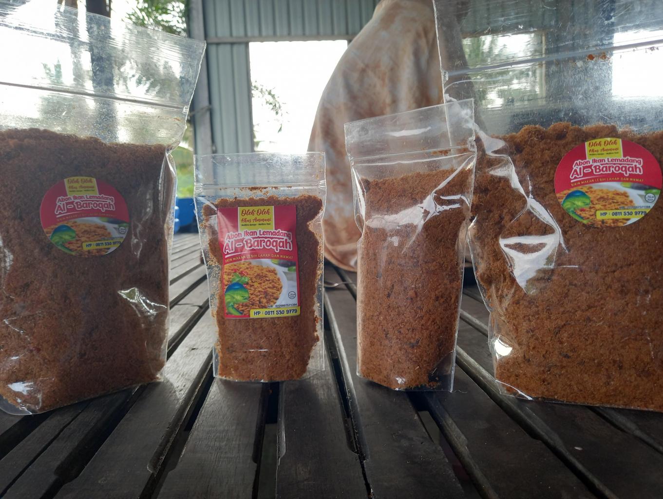 Abon ikan lemadan