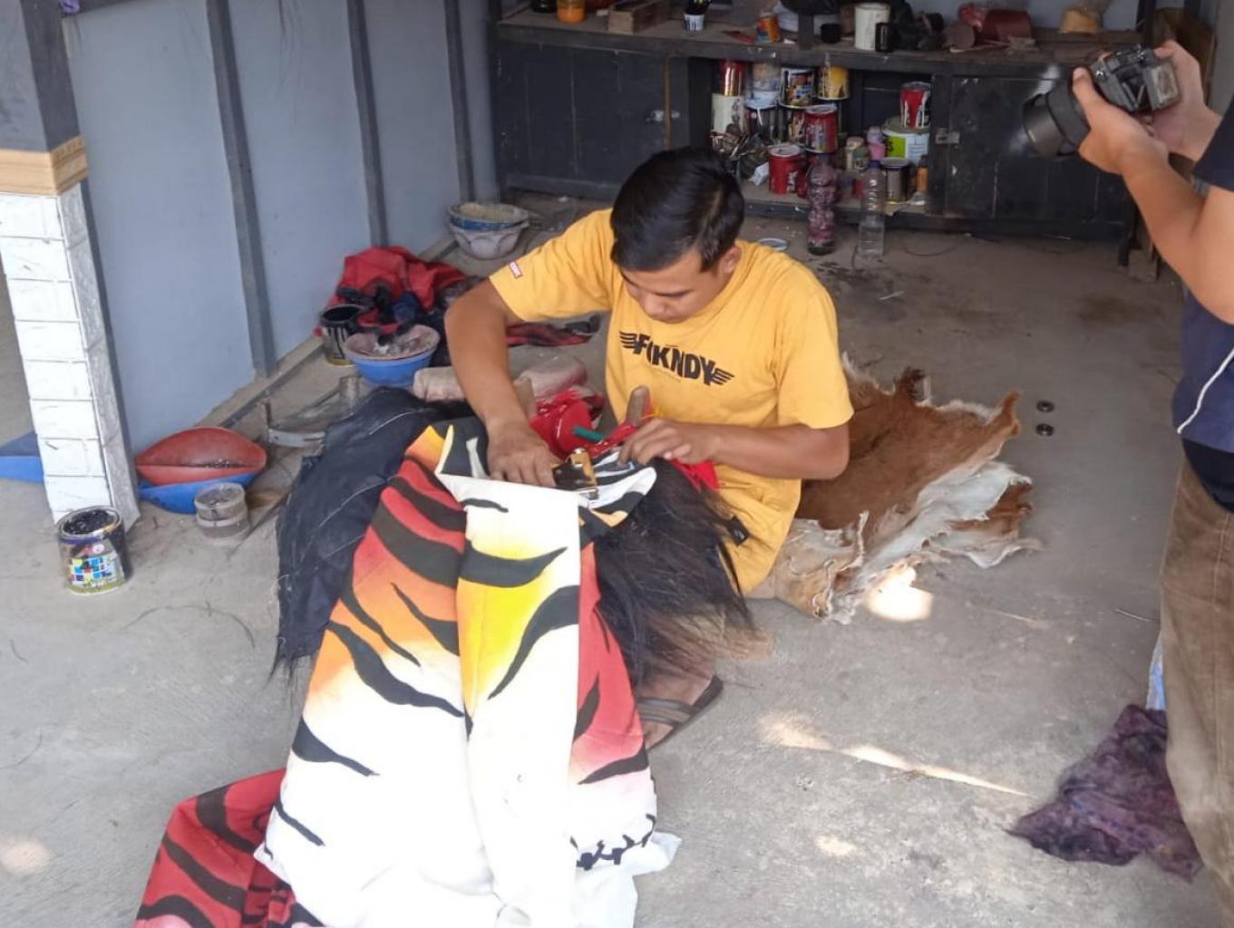 Kerajinan Topeng Barongan