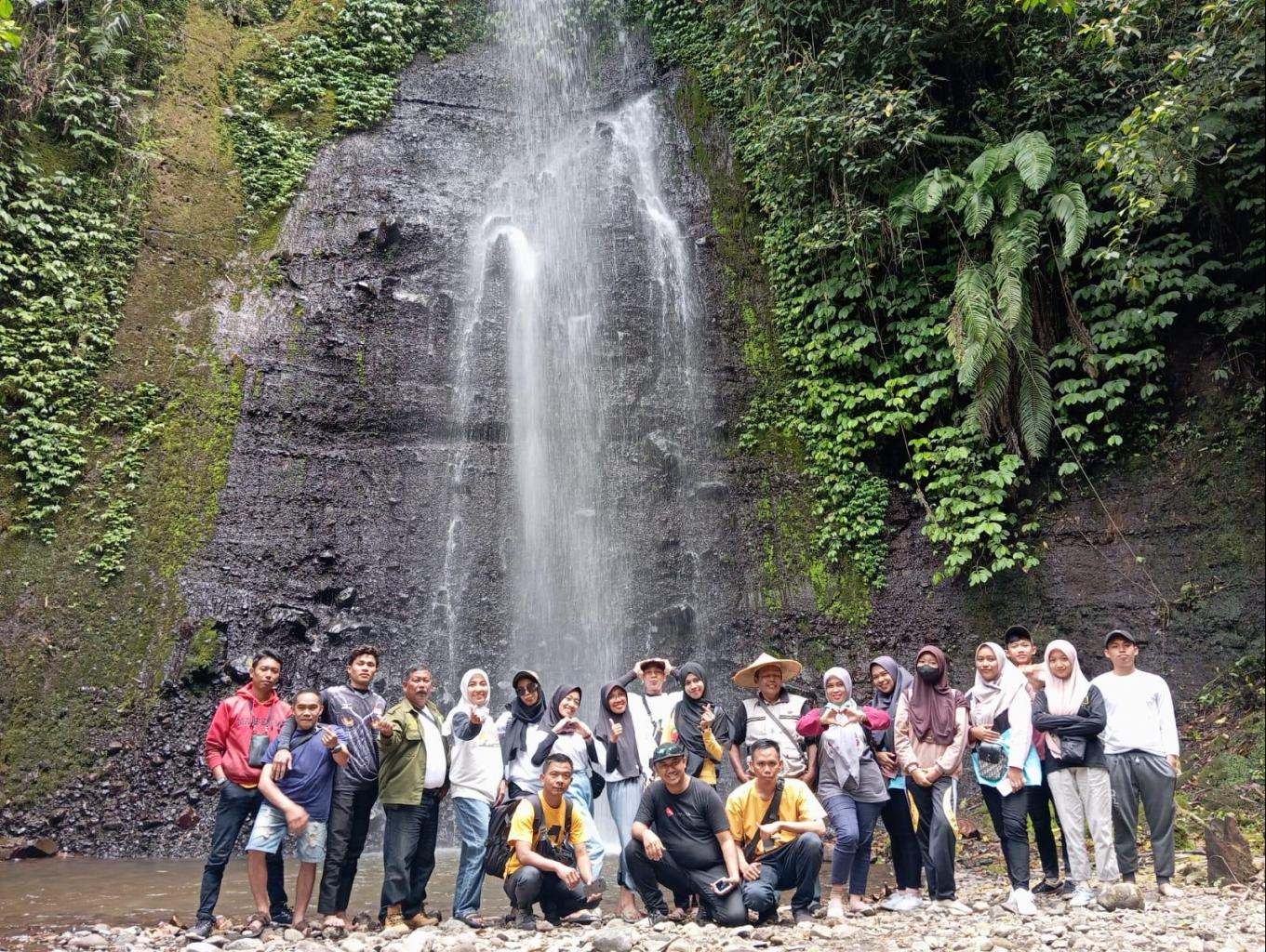 Air Terjun Batu Lapis 