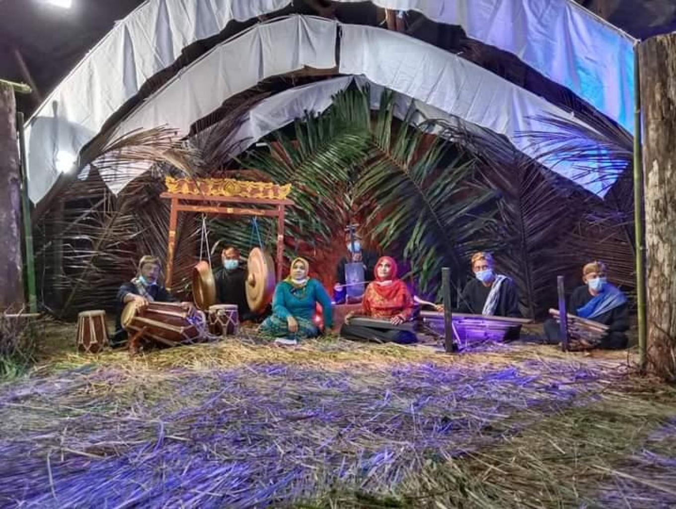 Calung Tarawangsa