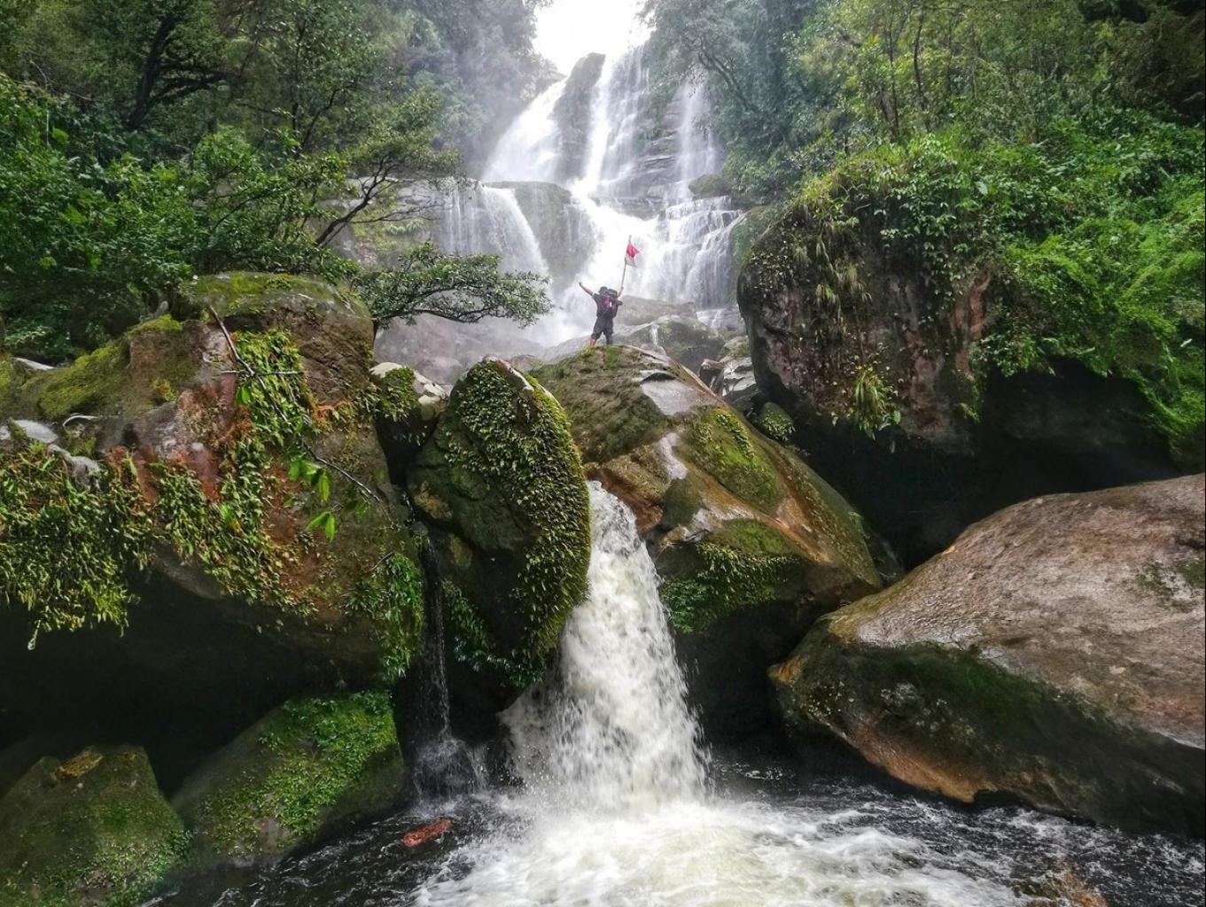 AIR TERJUN RIAM KUWEG 