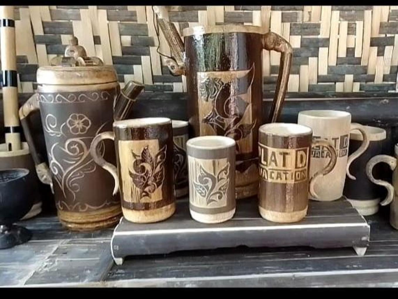 Set Alat Minum Bambu