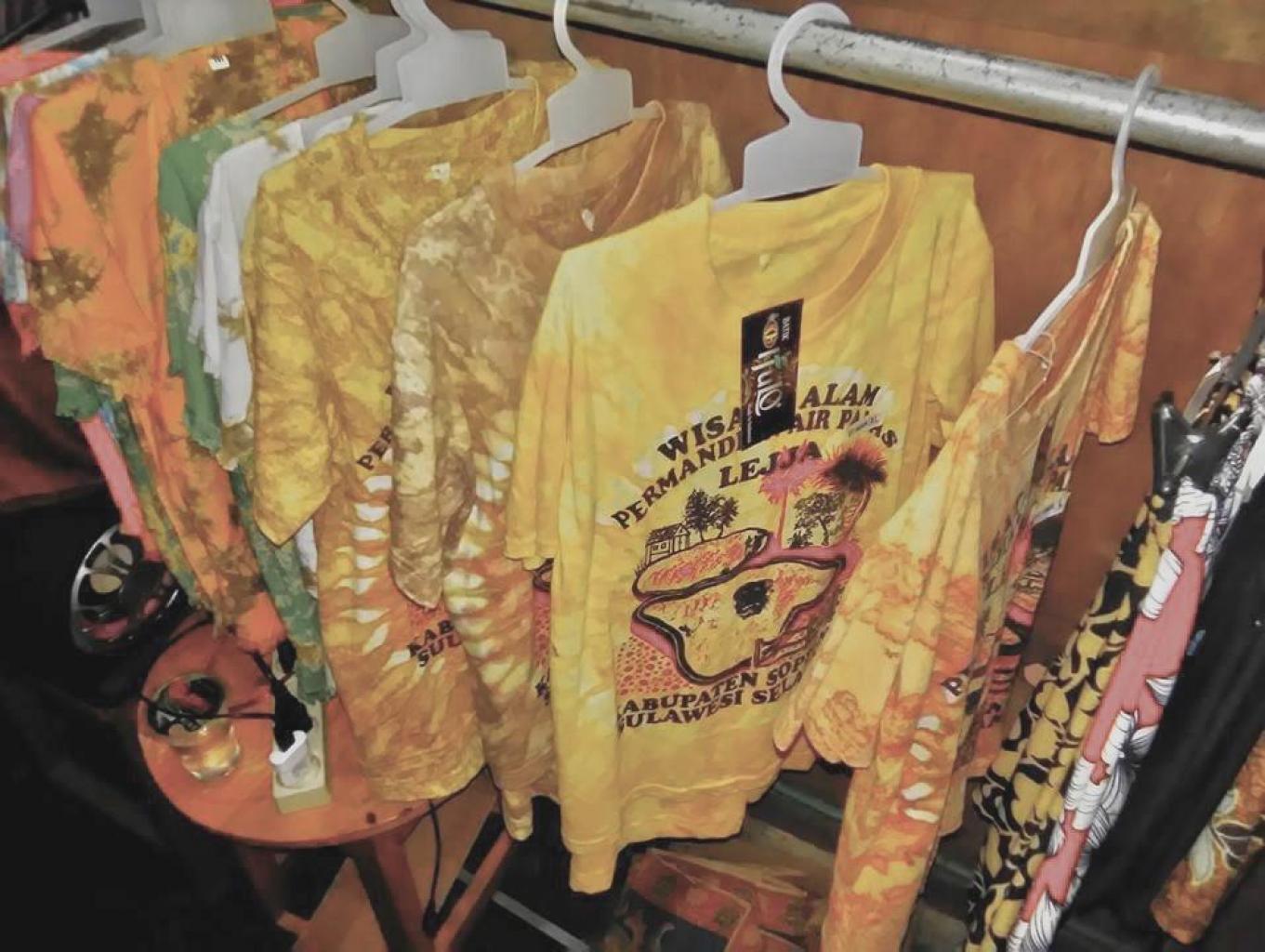 UMKM Produk Kreatif (Kaos Wisata Permandian Lejja)