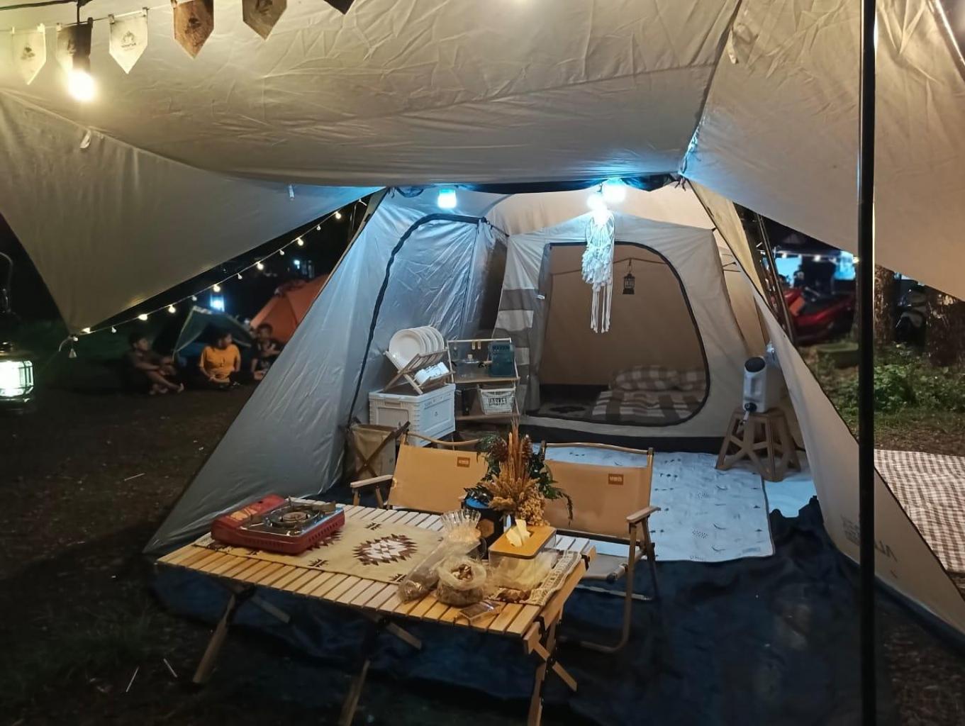 Paket wisata Tenda Glamping 