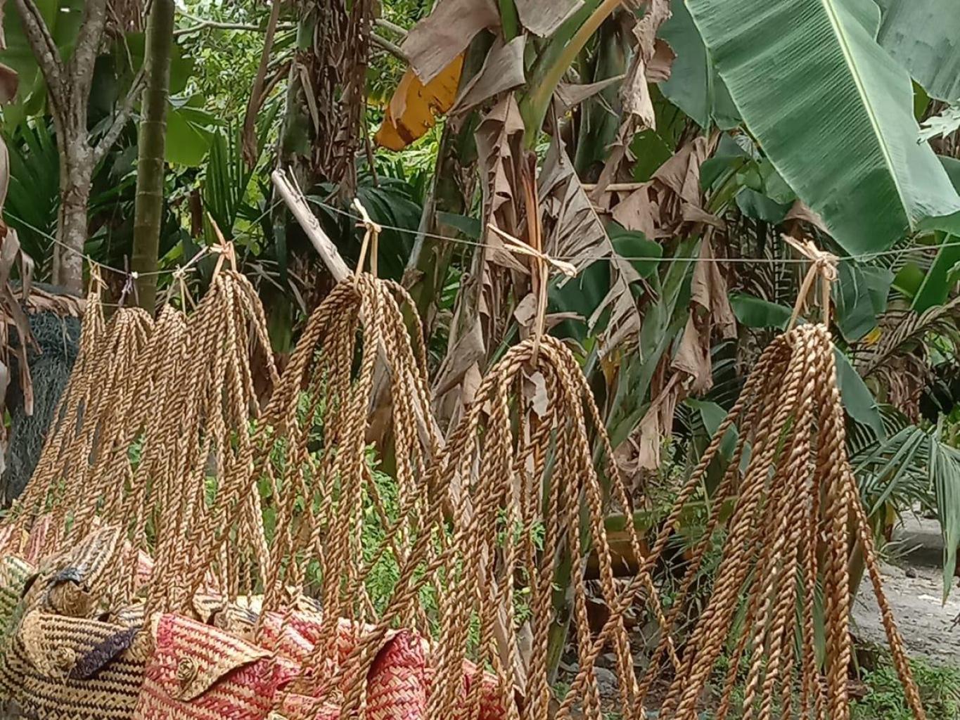 Tas Purun Sedang