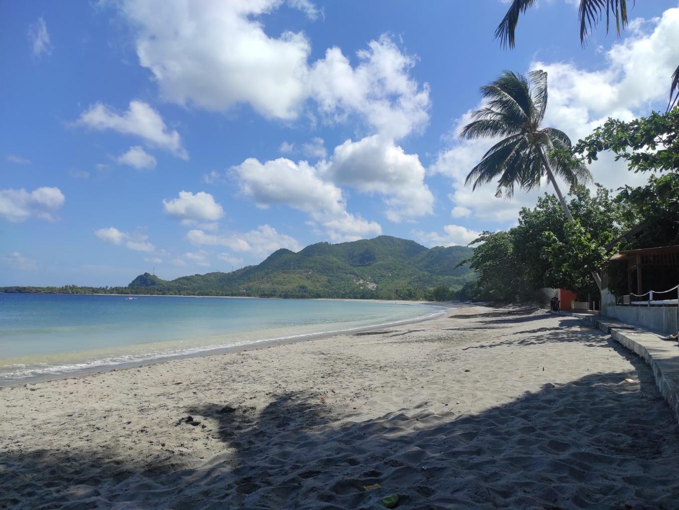 Pantai Pamboang