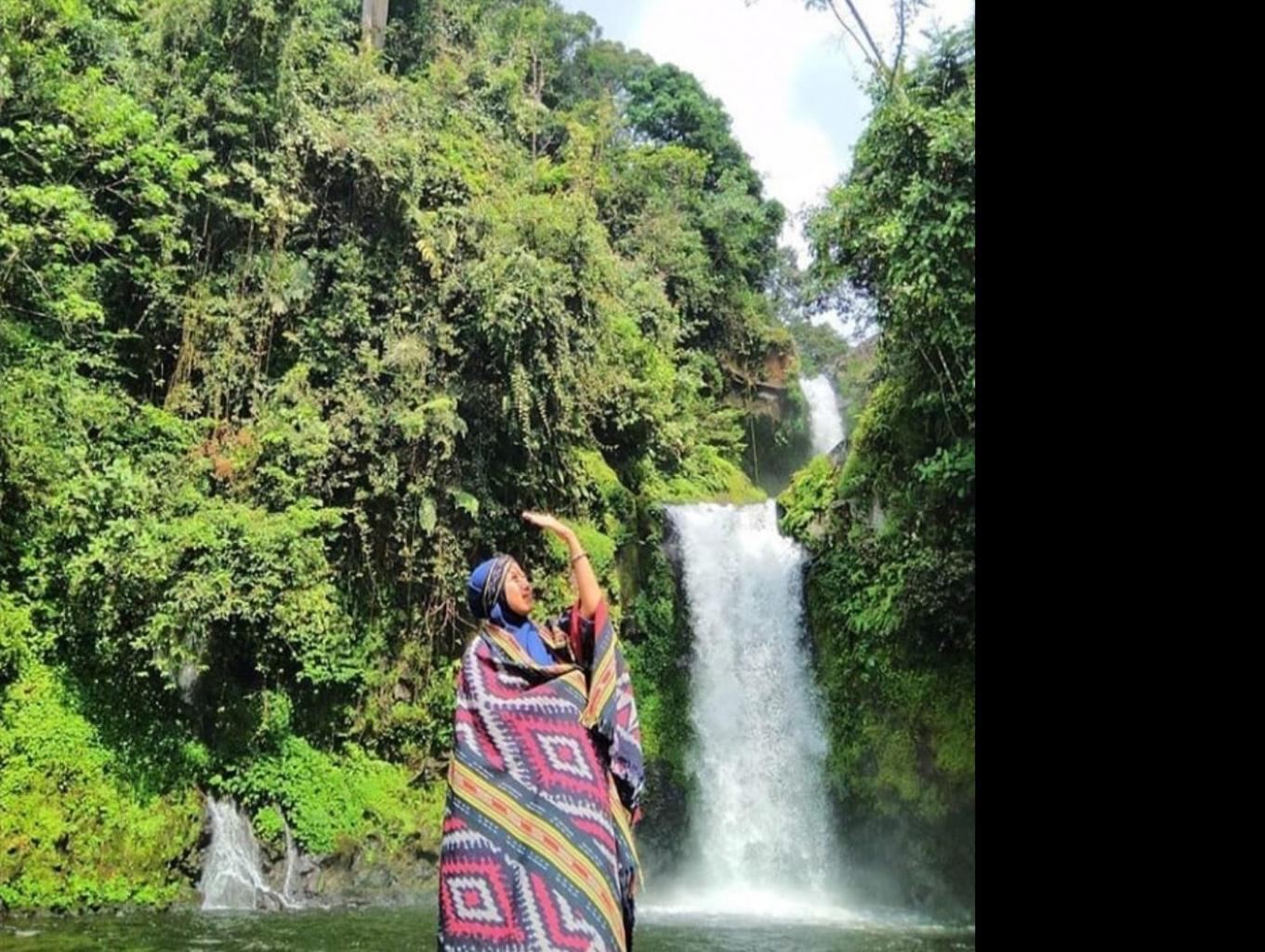 Air terjun tangsi 4