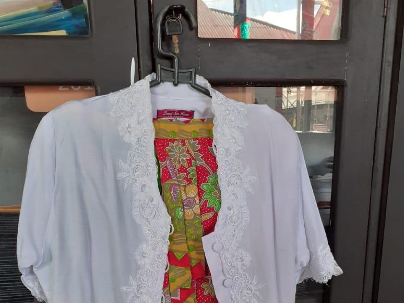 Baju dan Kain Kebaya