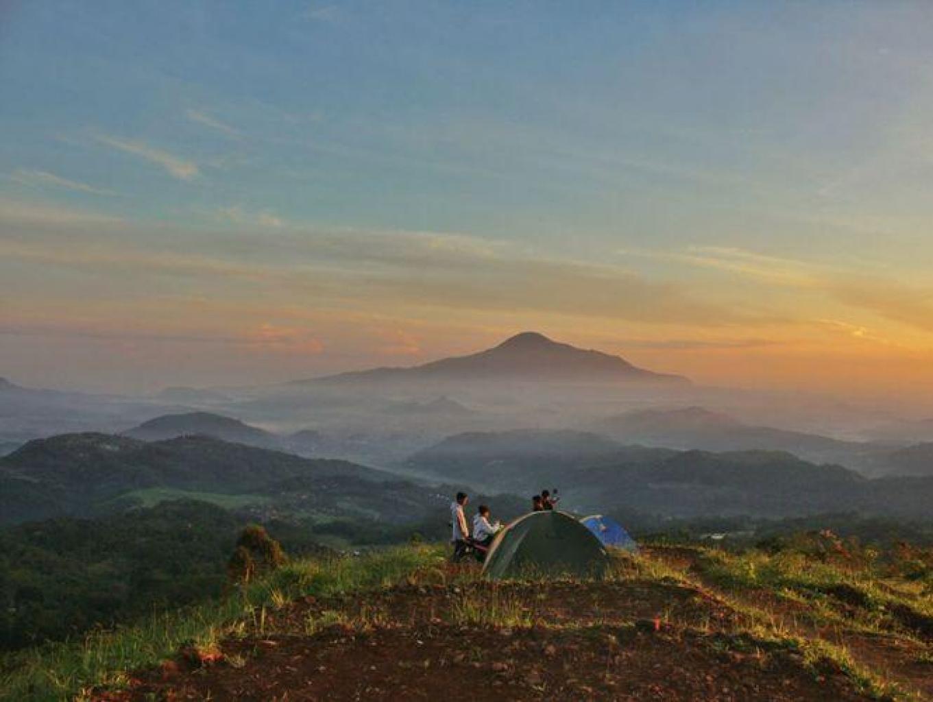 Nangorak Sanghyang Sri