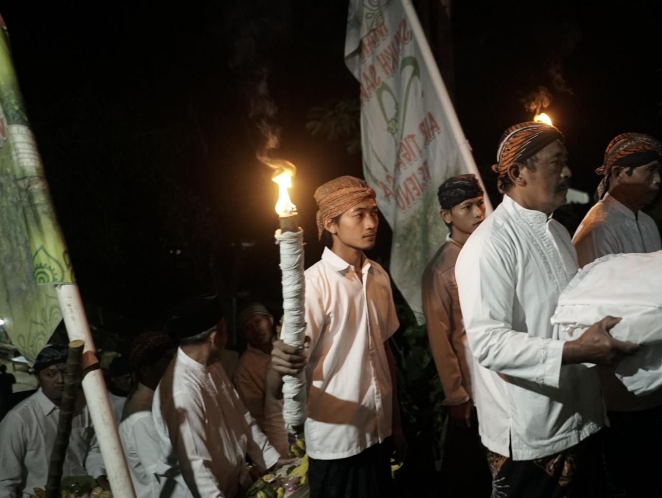 Kirab Salin Luwur Syekh Sadzali Rejenu Angkat Potensi Wisata Di Desa Japan
