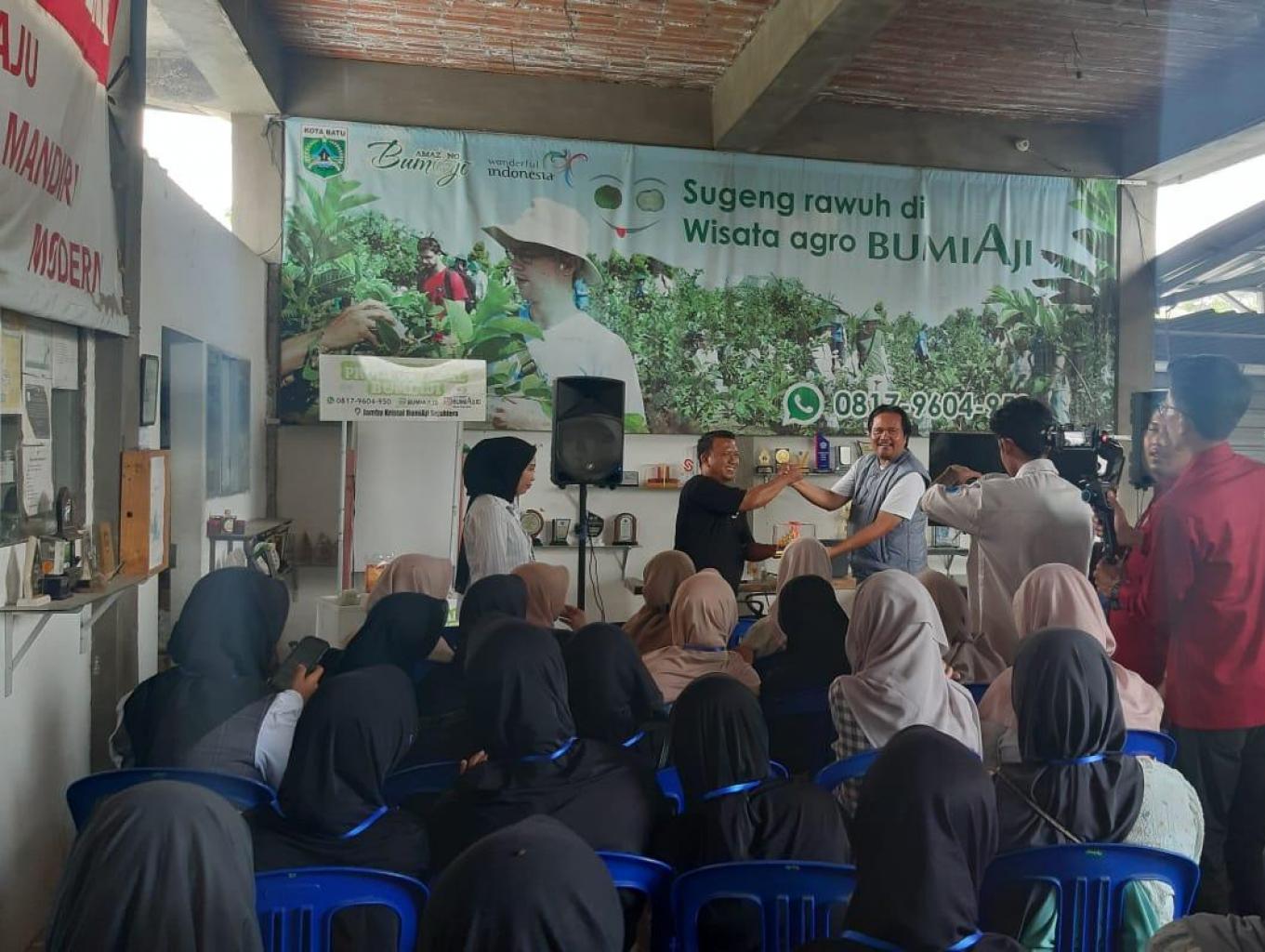 wisata edukasi agro jambu apel