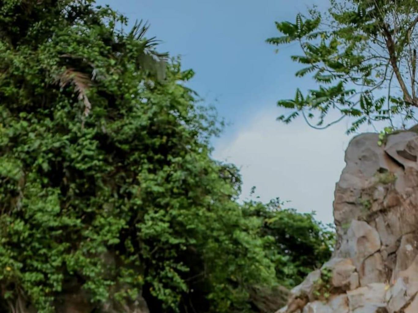 Air Terjun Curuggoong