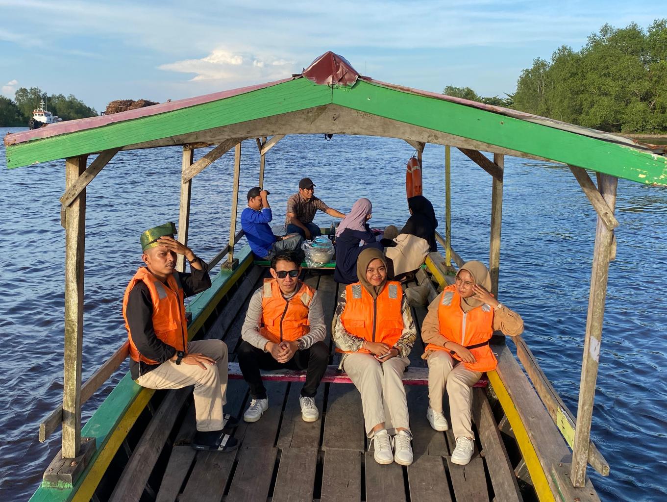SELUSUR SUNGAI
