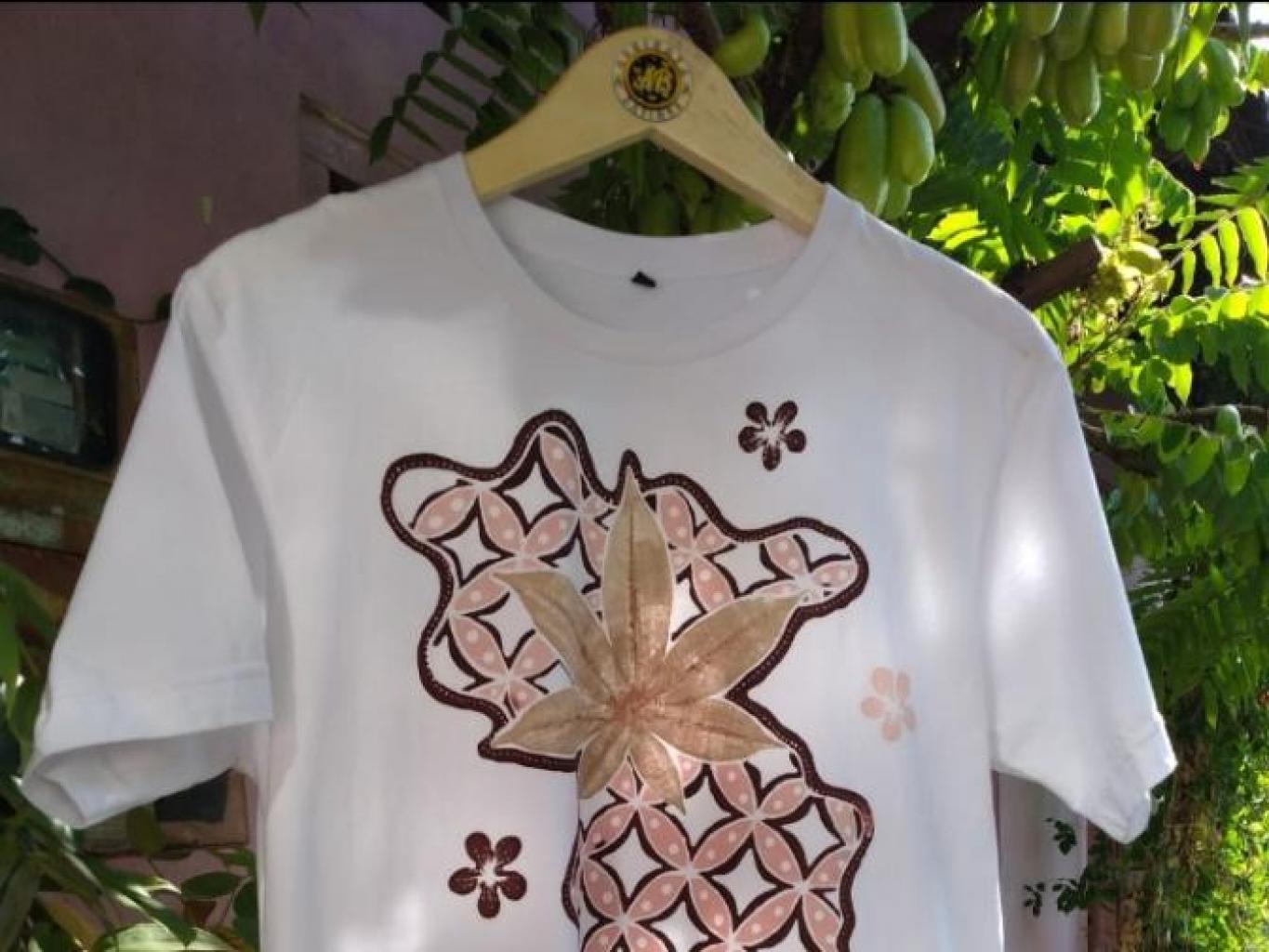 kaos batik kombinasi 
