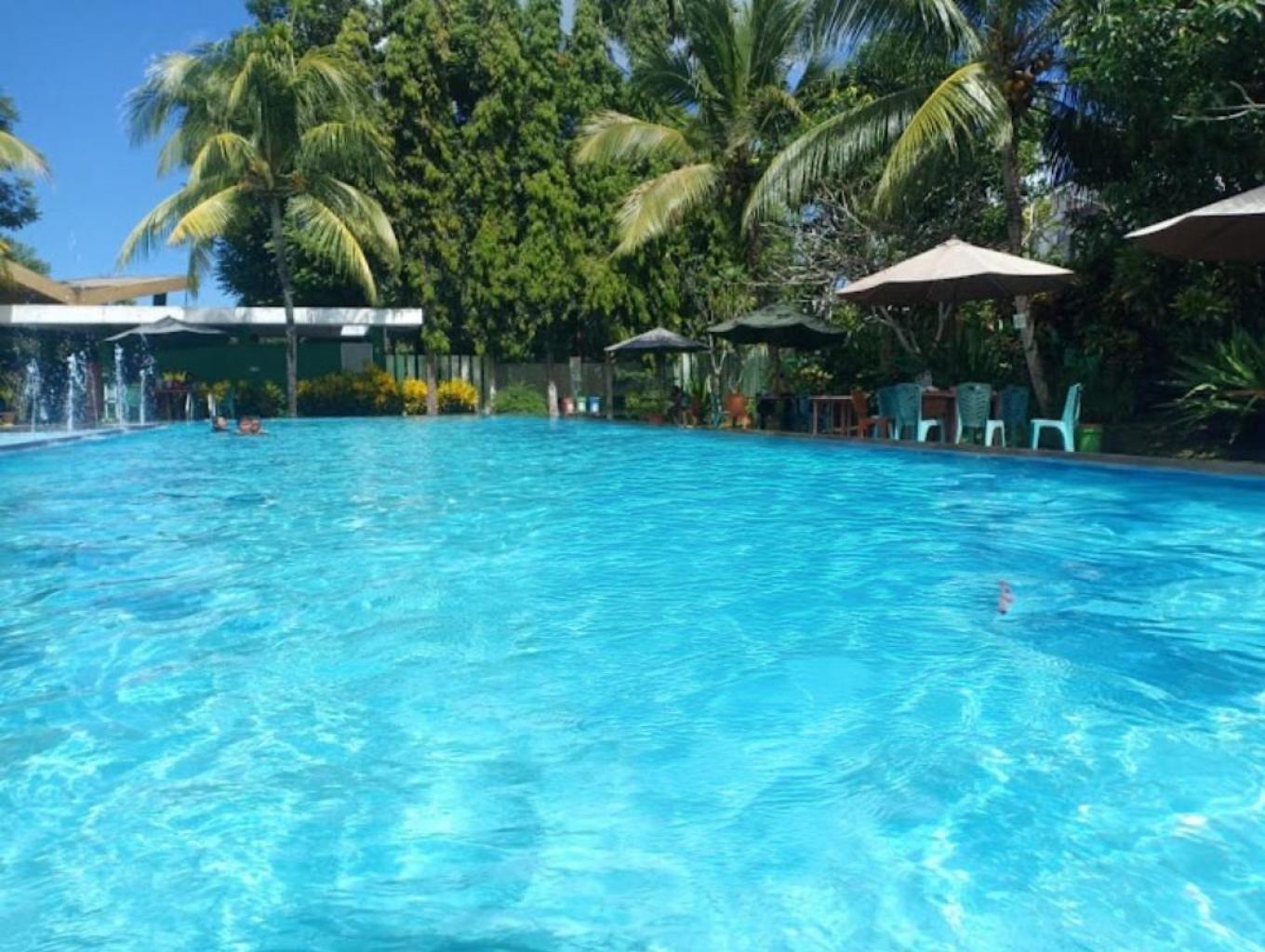 Wisata Kolam Renang Mini