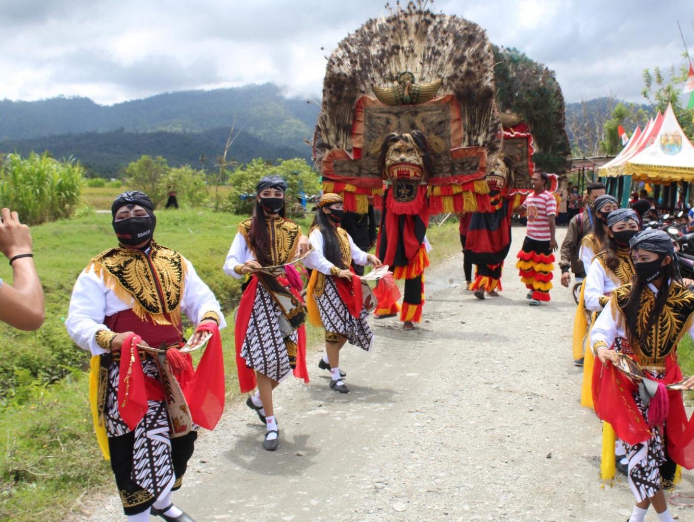Reog Ponorogo (Kuda Lumping Yakso Mudo dan Setyo Budoyo)