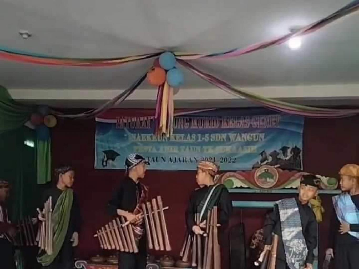 Seni Tradisional Calung