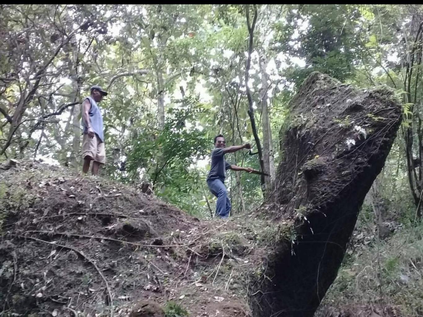 Watu bulus 