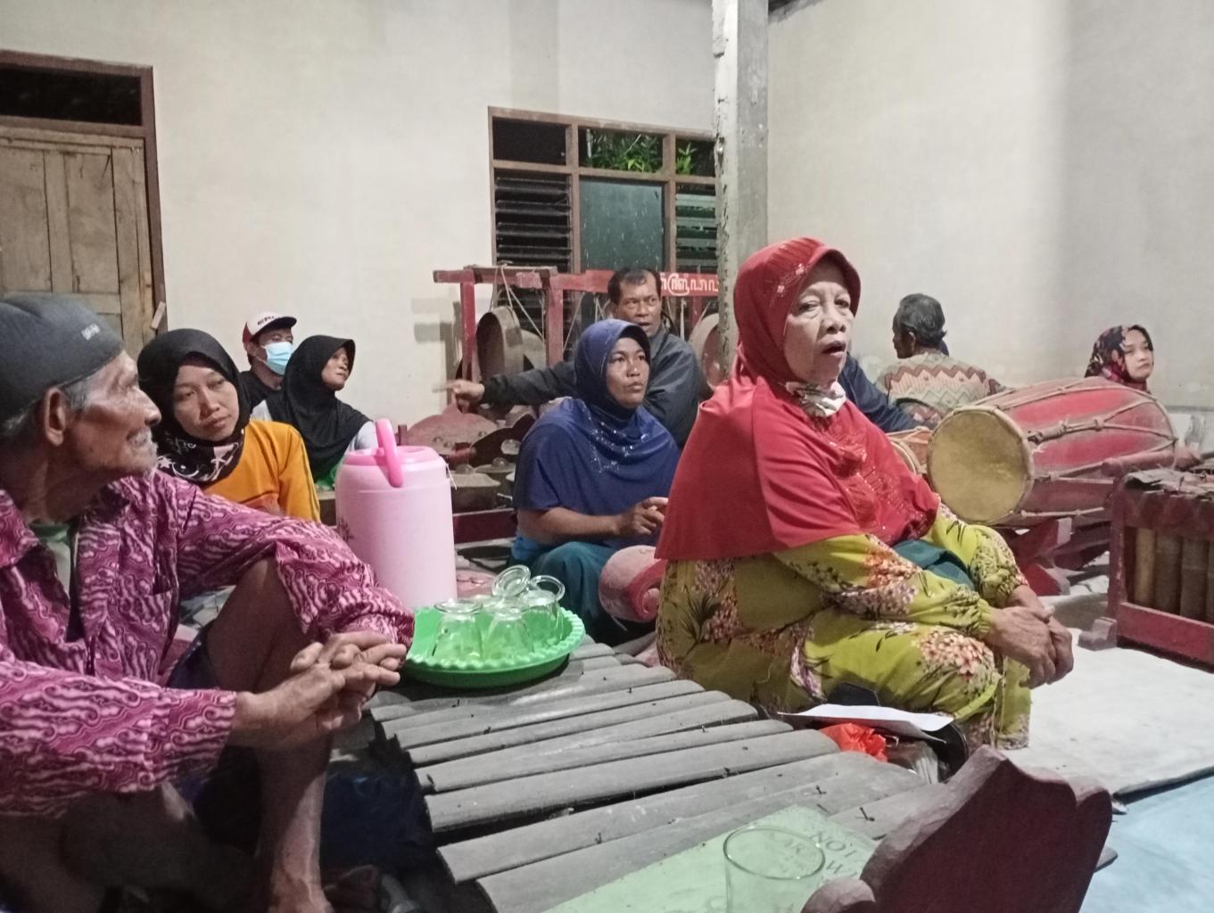Seni budaya karawitan