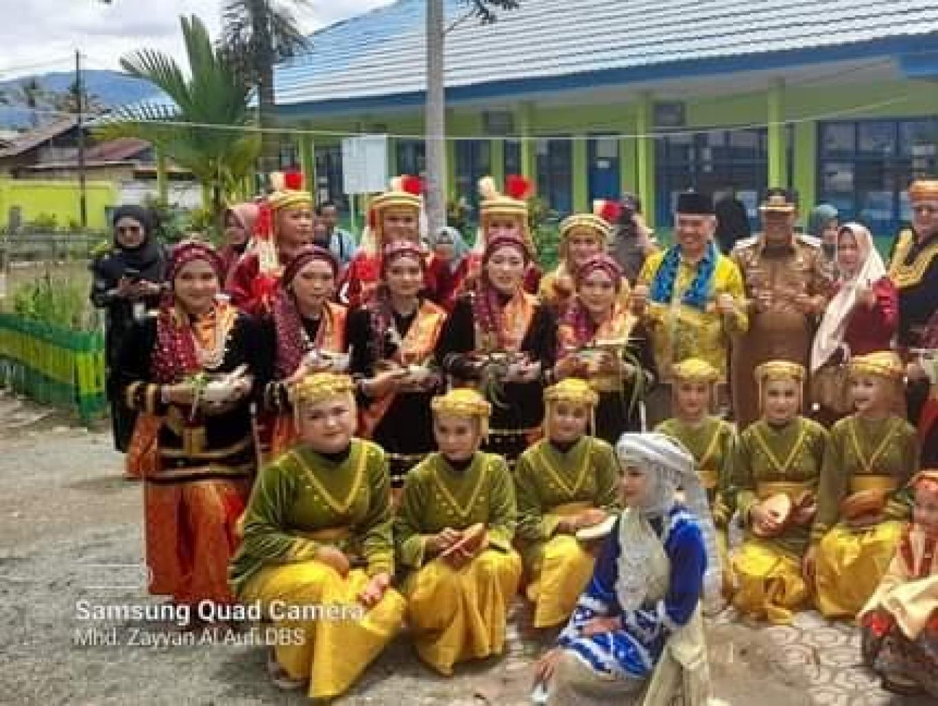 team tari buluh perindu