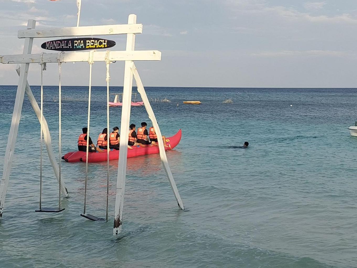 Mandala Bananaboat
