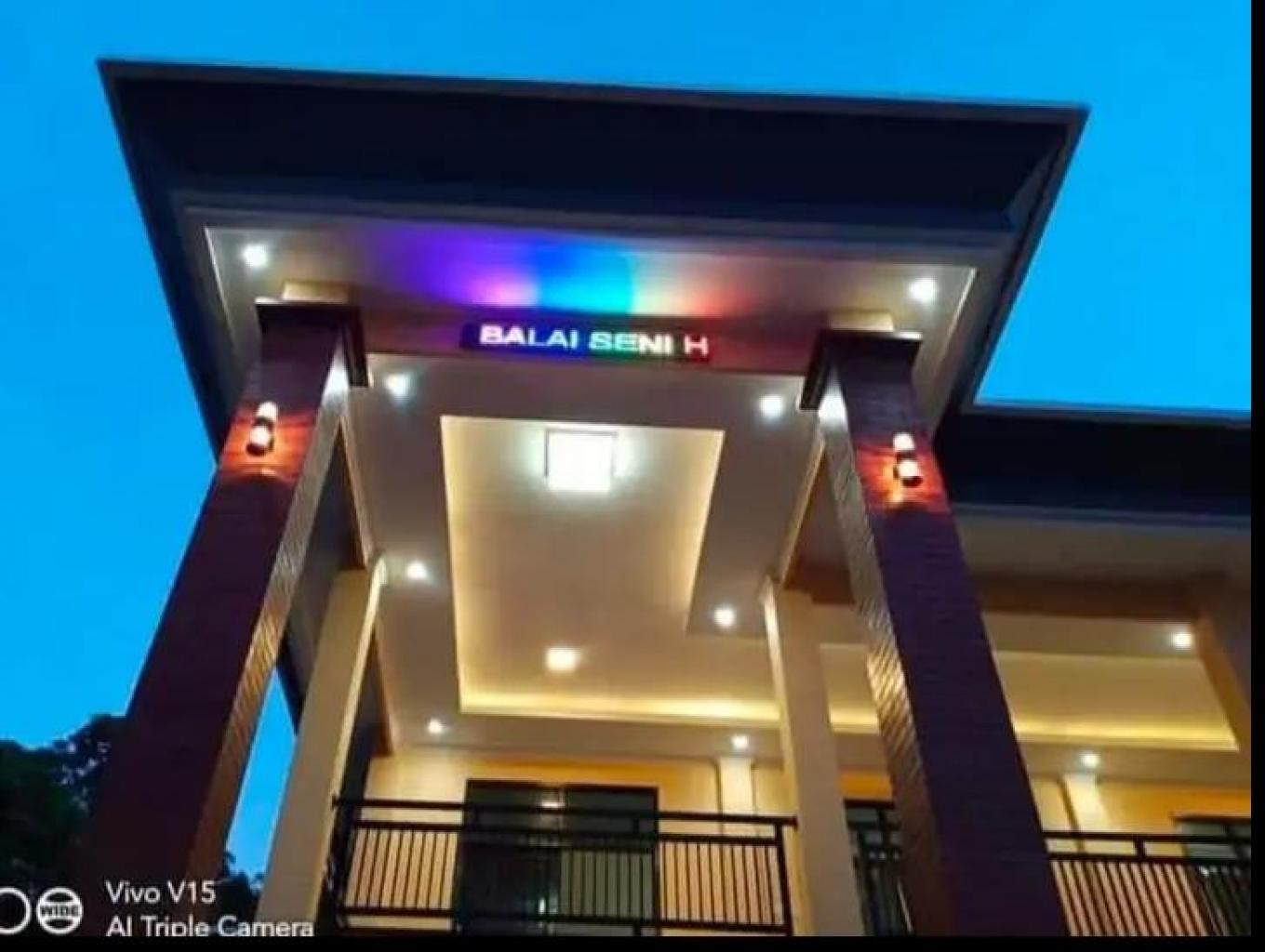 Balai Seni Desa Hatusua