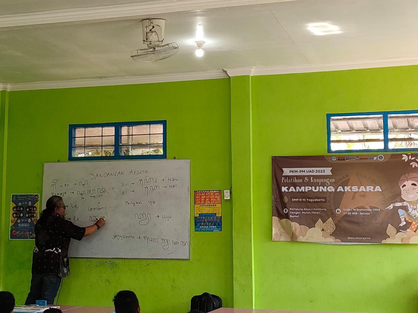 Pelatihan Aksara Jawa 