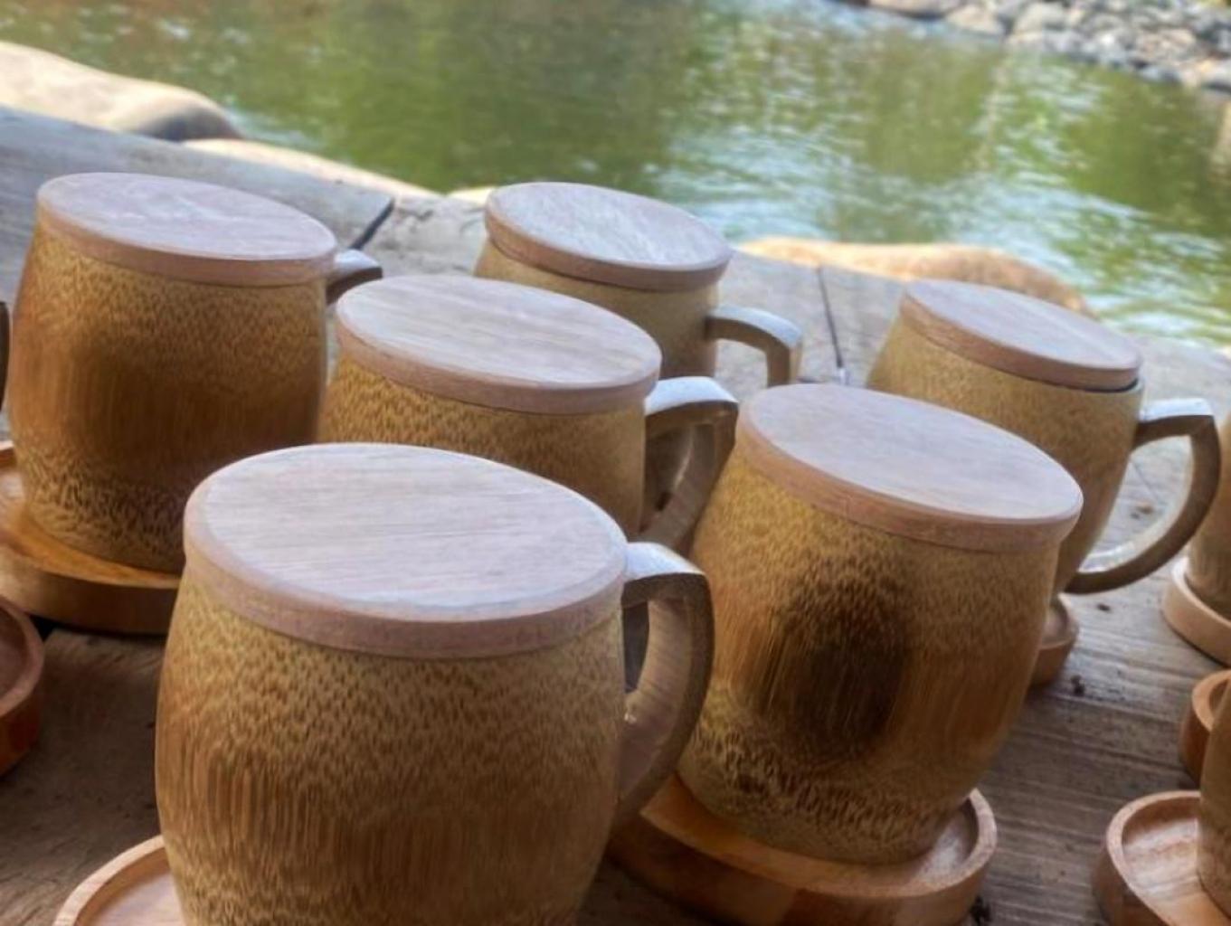 Souvenir Gelas Dari Bambu