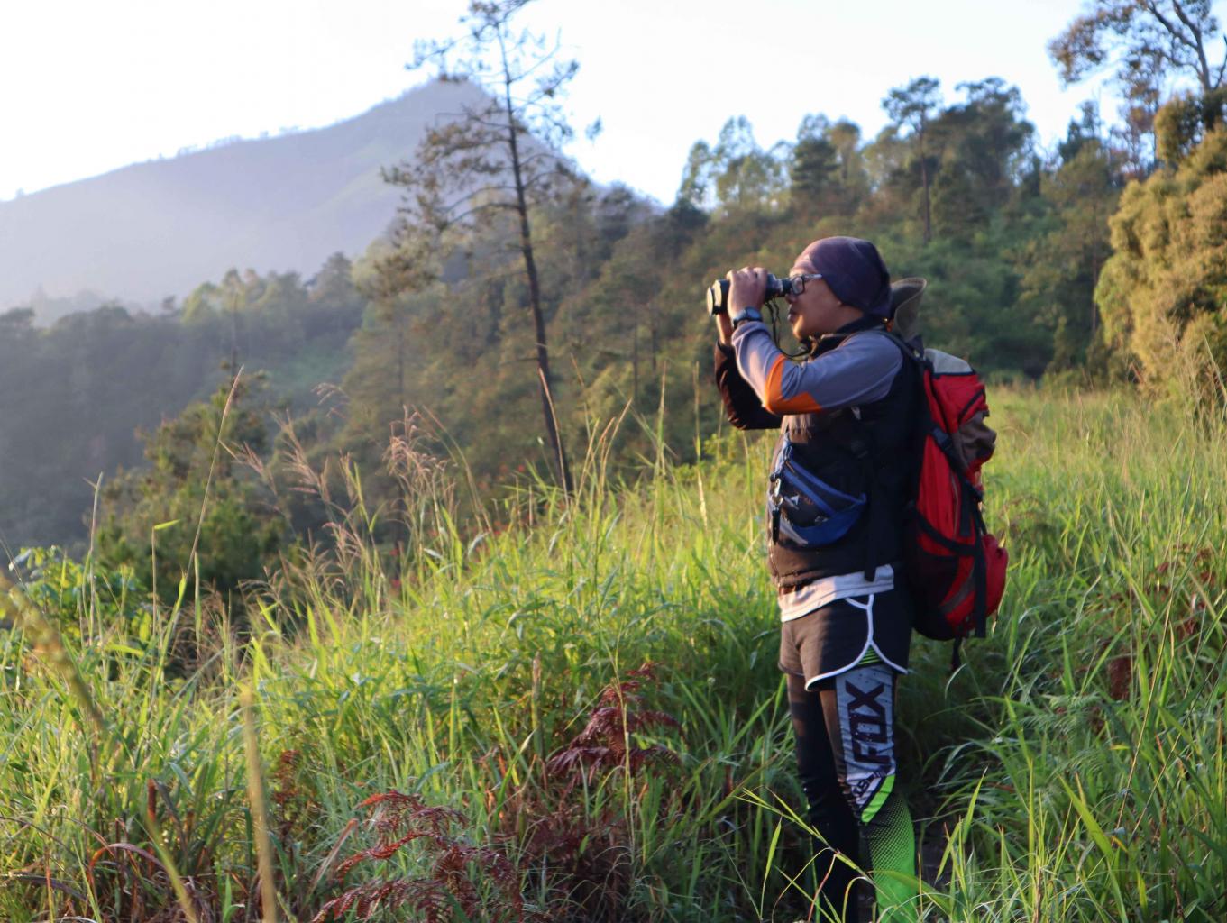 Pengamatan Flora dan Fauna