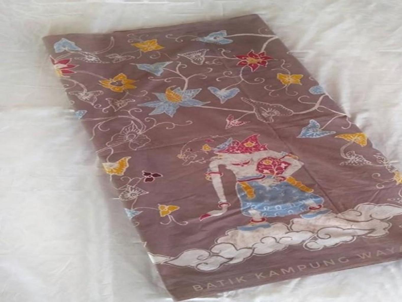 Batik Kampung wayang