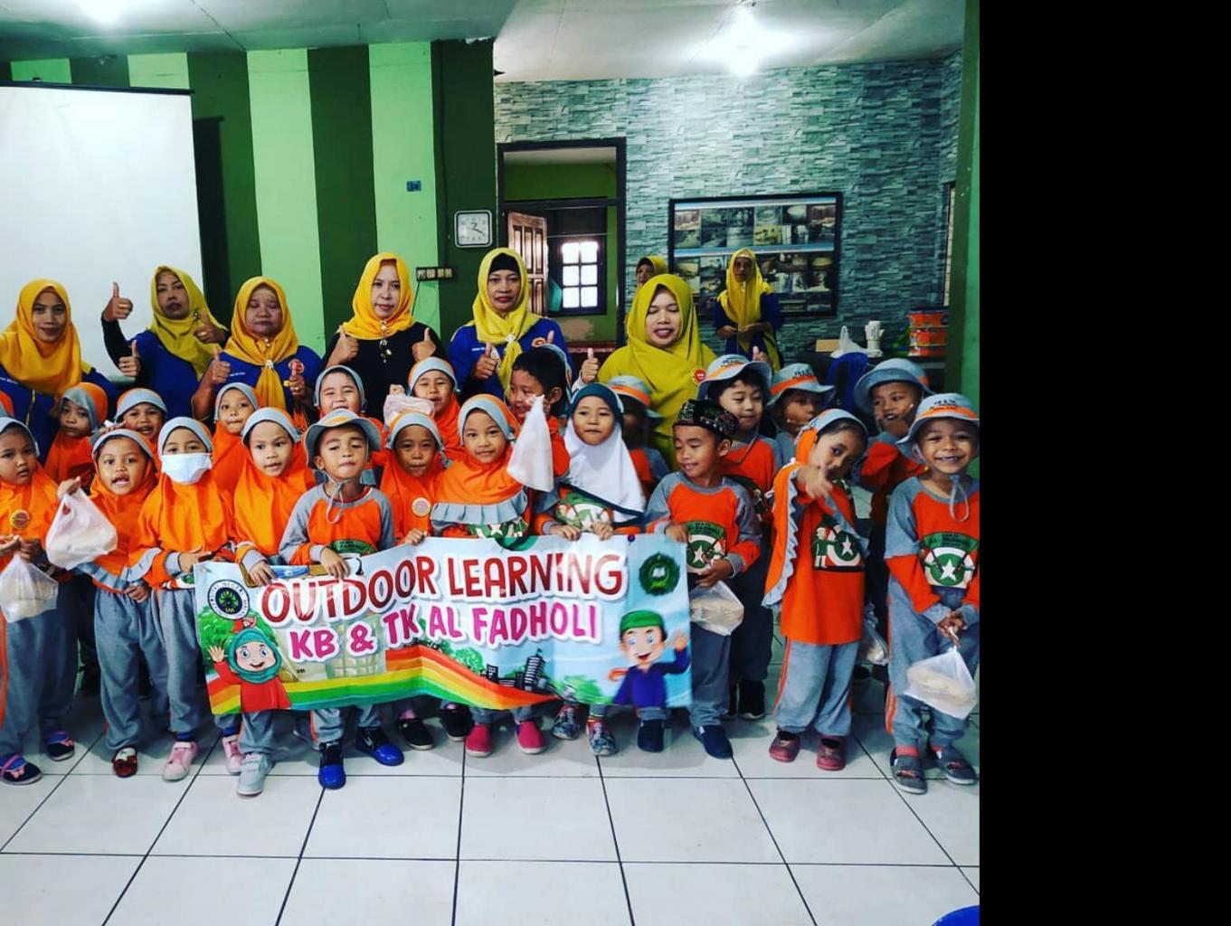 Paket wisata Kampung Sanan Tempe Malang