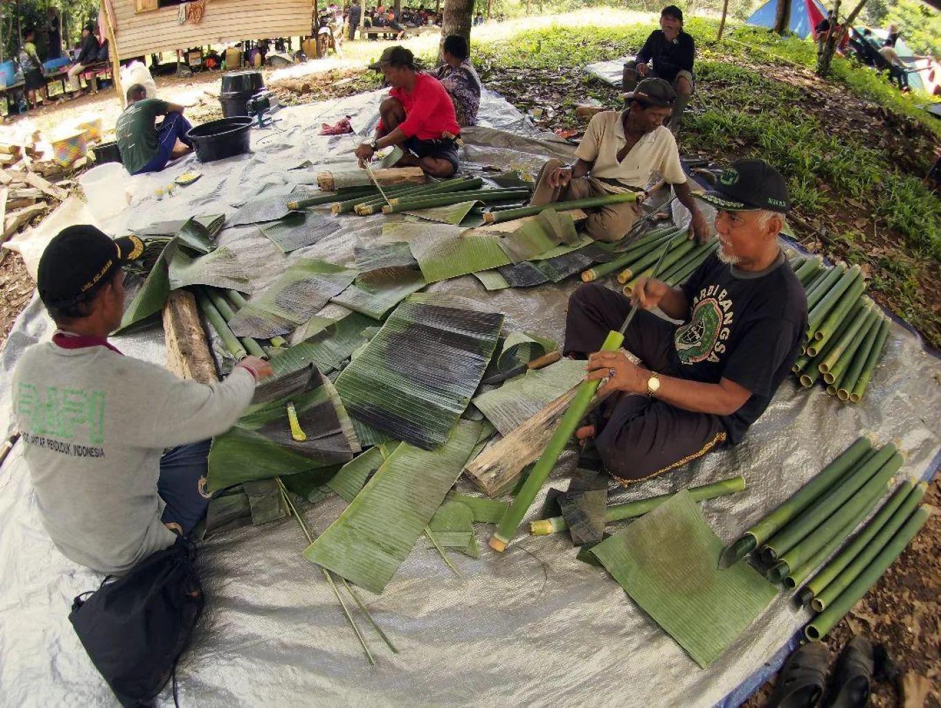 membuat kue lamang