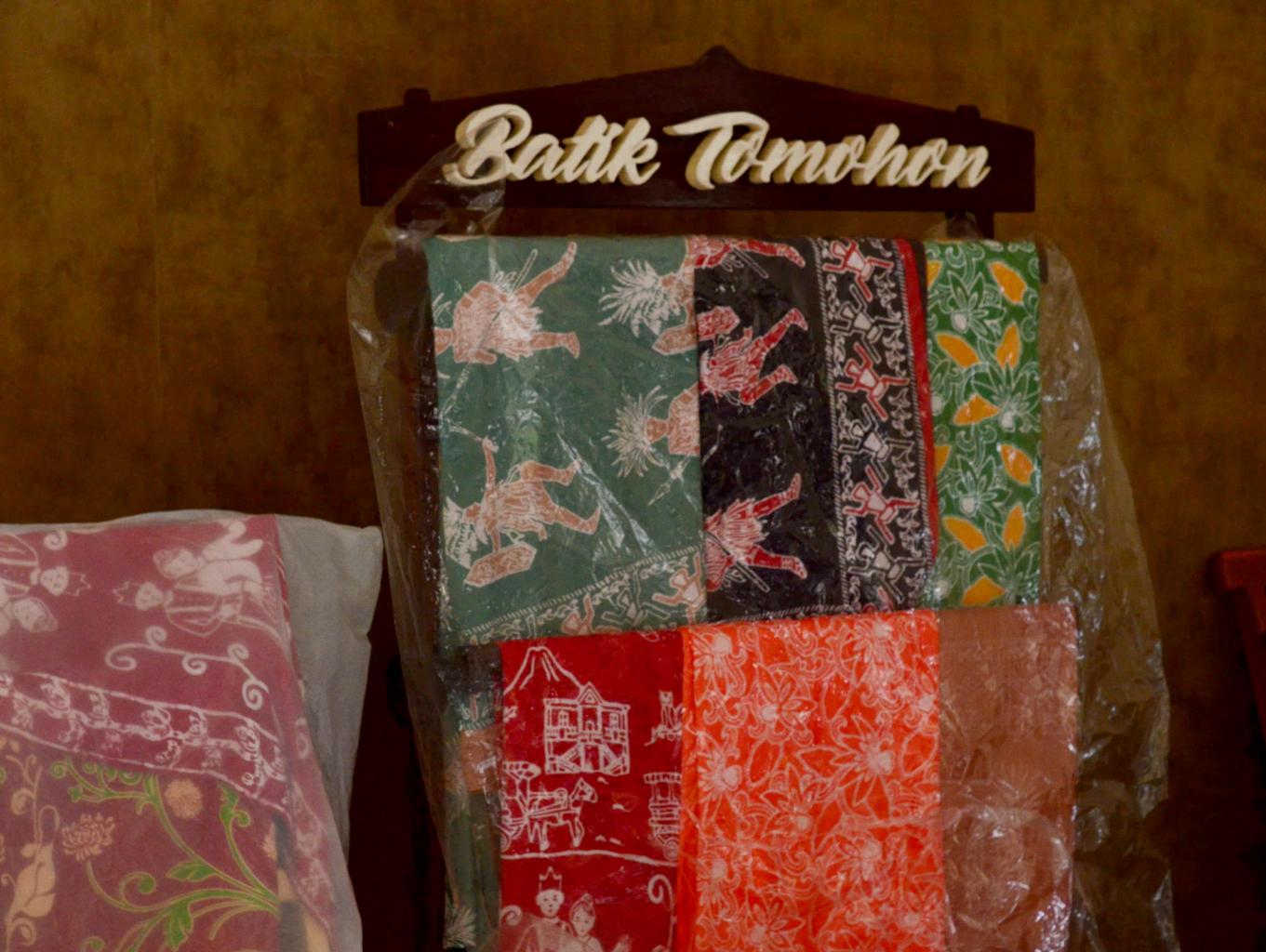 Batik Tomohon