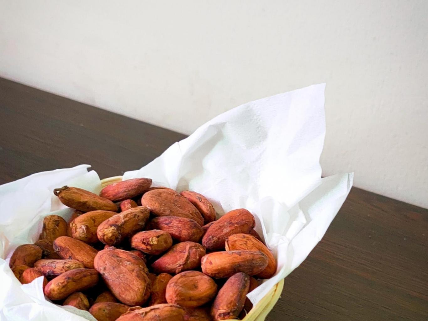 Coklat Sarang Tiung