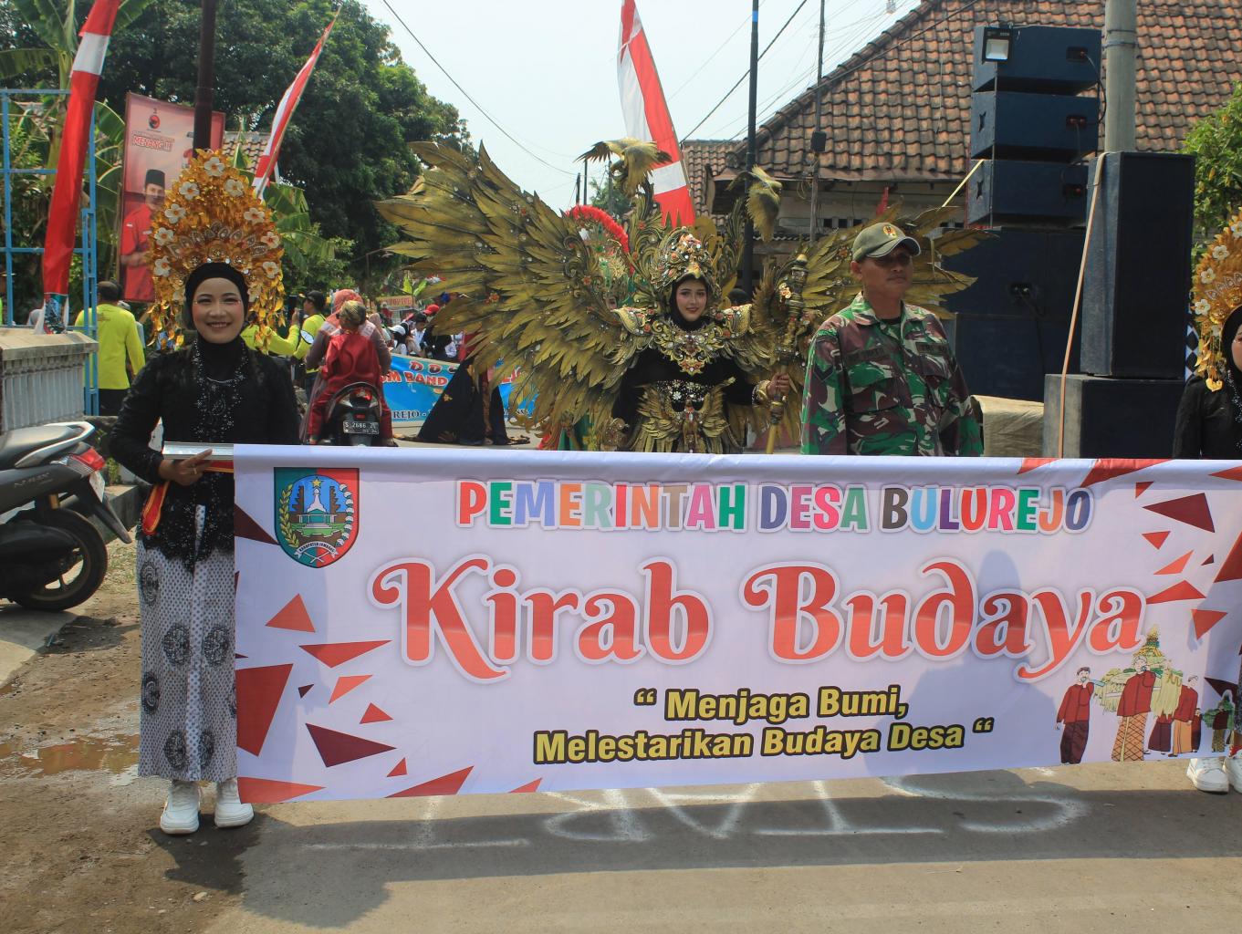Kirab Budaya dan Sedekah Desa Bulurejo