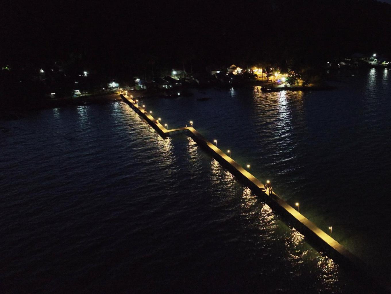 Dermaga Kampung Nelayan