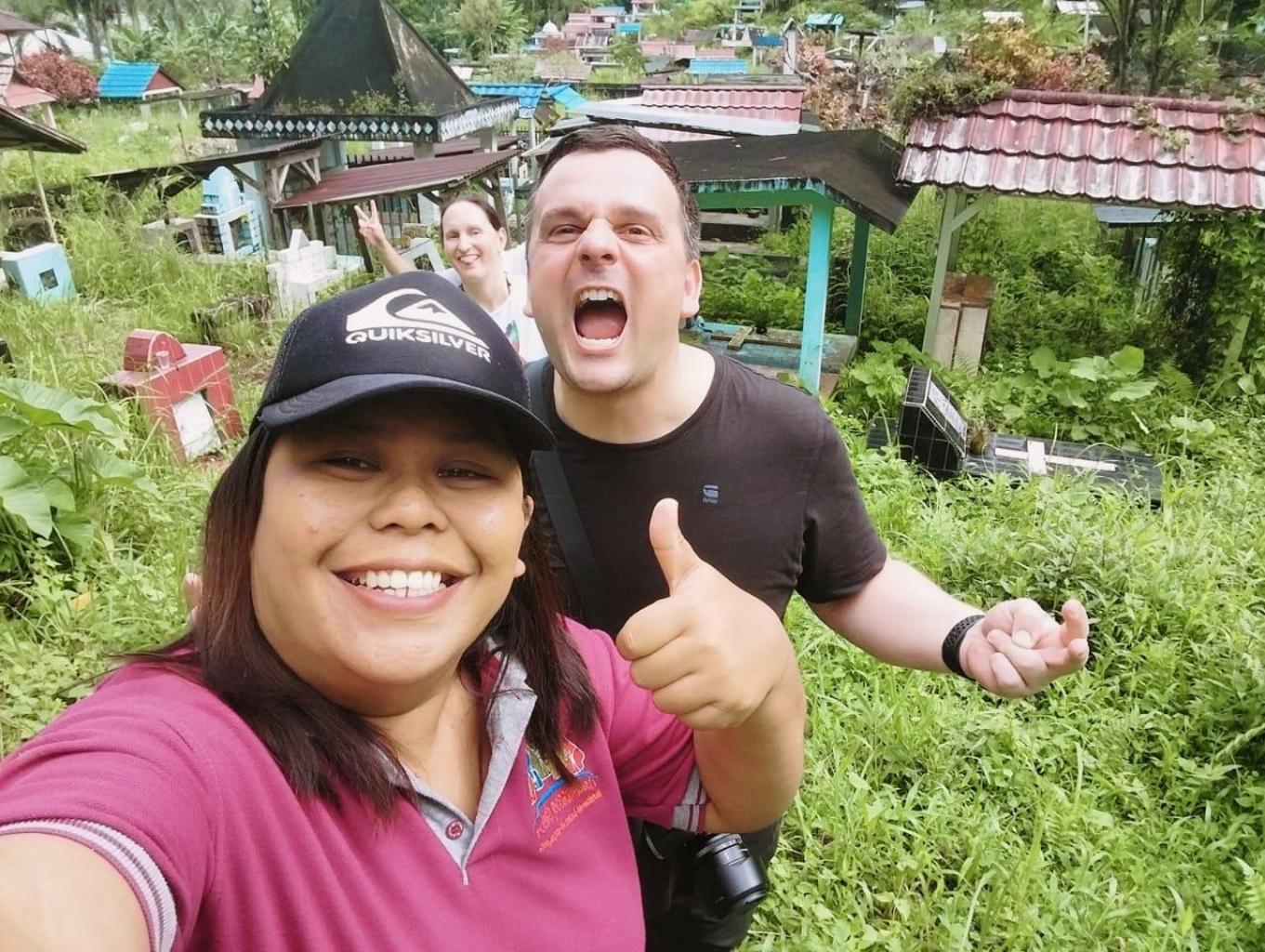 TOUR MENGILILINGI PERADABAN SUKU MINAHASA DARI KUBURAN KUNO DAN MODERN